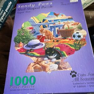 1998 Cats For All Seasons Sandy Paws Shell Shaped Puzzle Super Size 1000 Piece